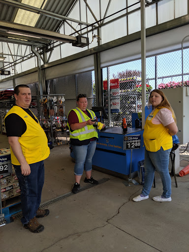 Department Store «Walmart Supercenter», reviews and photos, 2203 Ave A West, Oskaloosa, IA 52577, USA