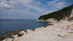 Kacjak FKK Beach'in fotoğrafı kirli temizlik seviyesi ile