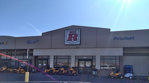 General Store «Big R Farm & Ranch Supply», reviews and photos, 1020 Bonforte Blvd, Pueblo, CO 81001, USA