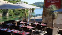 Atmosphère du Restaurant français LES VOÛTES Restaurant & Live Music à Caluire-et-Cuire - n°18