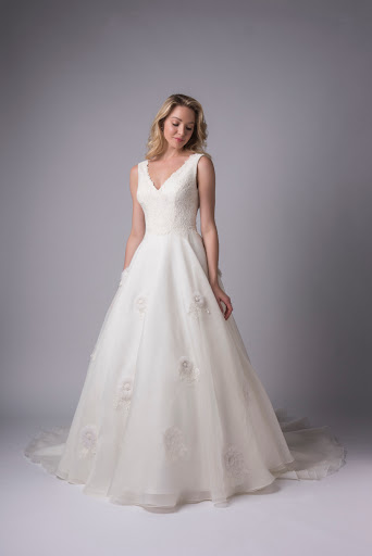 Bridal Shop «Modern Trousseau Nashville», reviews and photos, 425 Church St, Nashville, TN 37219, USA