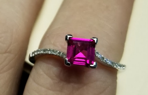 Jeweler «L S Jewelers», reviews and photos, 1910 Park Manor Blvd, Pittsburgh, PA 15205, USA