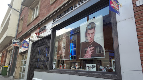 Maxime Hairdresser ouvert le mercredi à Amiens