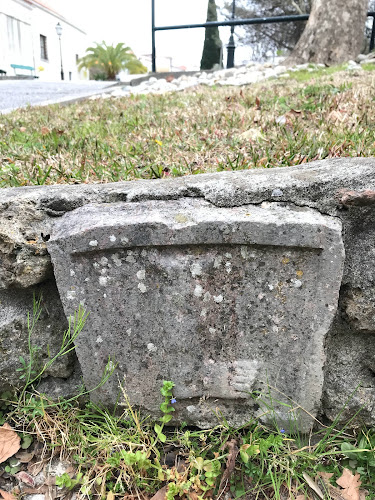 Avaliações doIgreja de São Lourenço de Carnide em Lisboa - Igreja