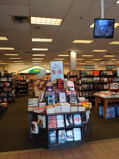 Book Store «Barnes & Noble», reviews and photos, 1091 El Camino Real, Redwood City, CA 94063, USA