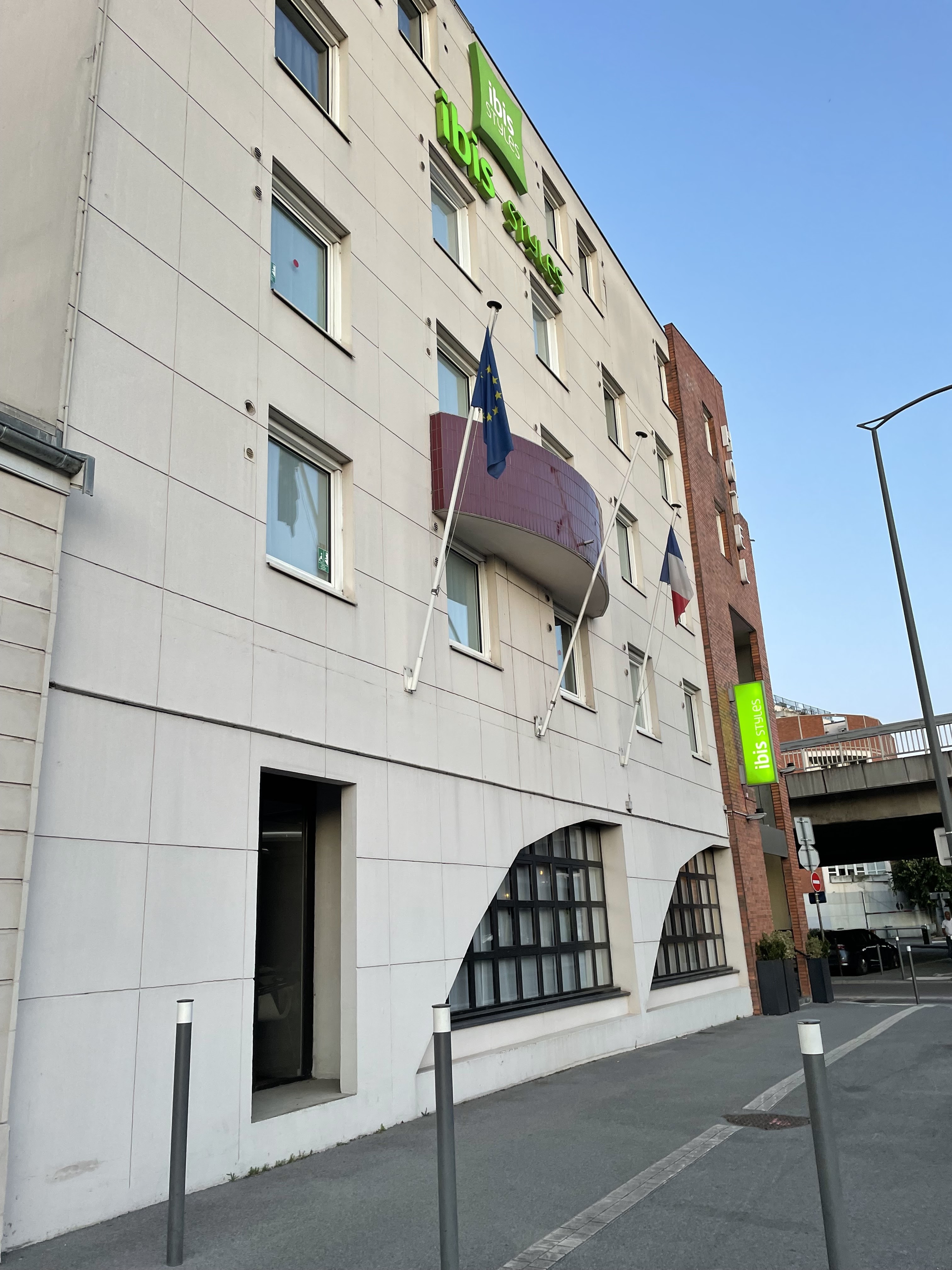 Photo n° 2 de l'avis de pierre.e fait le 05/10/2023 à 04:54