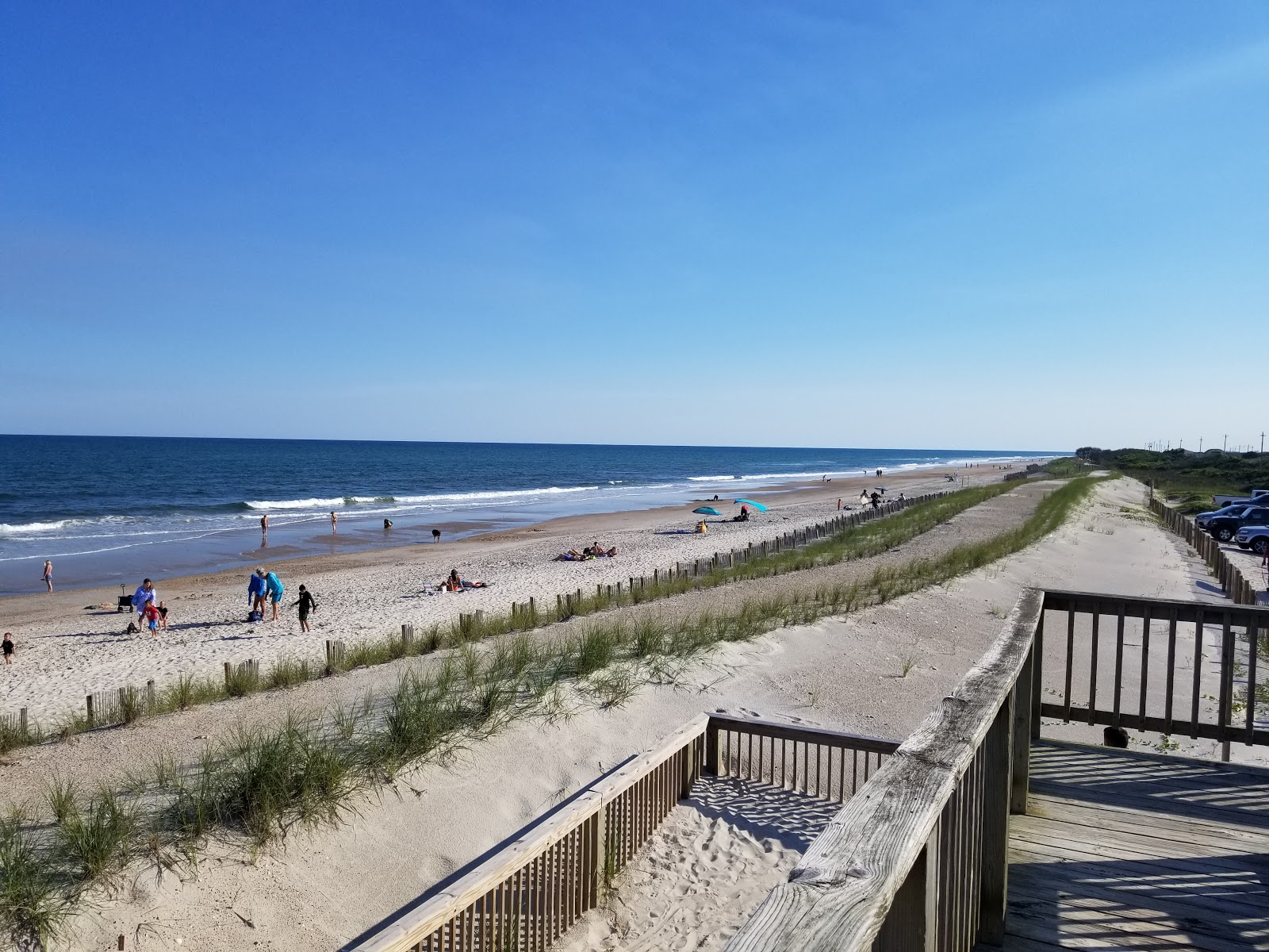 Foto van Onslow beach met recht en lang