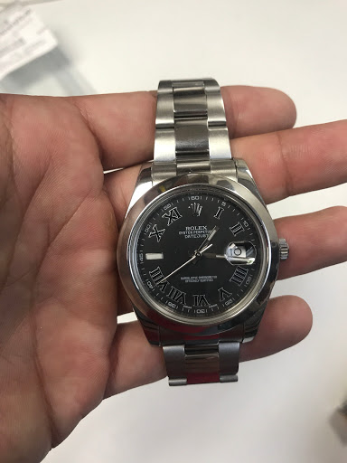 Pawn Shop «La Familia Pawn and Jewelry», reviews and photos, 1823 NW 79th St, Miami, FL 33147, USA