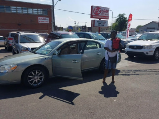 Car Dealer «E-Z Loan Auto Sales of Buffalo», reviews and photos, 2227 Elmwood Ave, Buffalo, NY 14216, USA