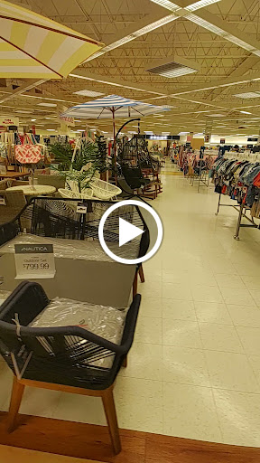 Department Store «Marshalls & HomeGoods», reviews and photos, 6128 Grand Ave, Gurnee, IL 60031, USA