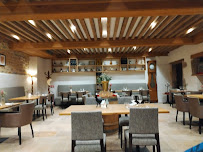 Atmosphère du Restaurant français Blason de Vair à Couches - n°19
