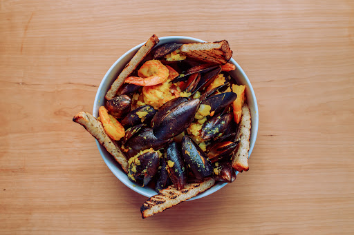 Caterer «Big Delicious Planet | Catering, Canteen & Urban Farm», reviews and photos, 412 N Wolcott Ave, Chicago, IL 60622, USA