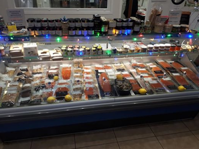 Fumé Des Gourmets 25 Cr de Verdun, 38200 Vienne, France