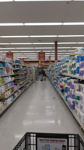 Supermarket «Giant Eagle Supermarket», reviews and photos, 200 Allegheny River Blvd, Verona, PA 15147, USA