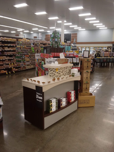 Shopping Mall «Vacaville Commons Shopping Center», reviews and photos, 2098 Harbison Dr, Vacaville, CA 95687, USA