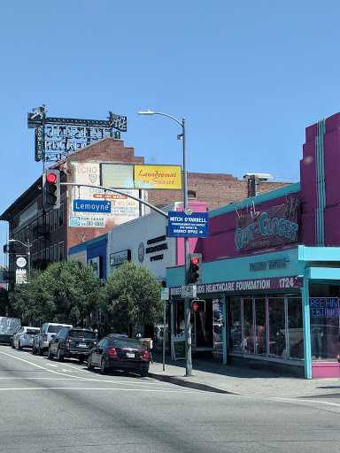 Thrift Store «Out of the Closet Thrift Store», reviews and photos, 1724 Sunset Blvd, Los Angeles, CA 90026, USA