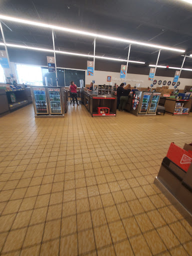 Supermarket «ALDI», reviews and photos, 1645 E Kearney St, Springfield, MO 65803, USA