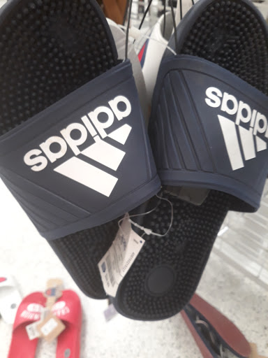 Clothing Store «Ross Dress for Less», reviews and photos, 1500 Almonesson Rd, Deptford Township, NJ 08096, USA