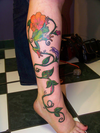 Tattoo Shop «Magnum Tattooing», reviews and photos, 2317 Division Ave S, Grand Rapids, MI 49507, USA