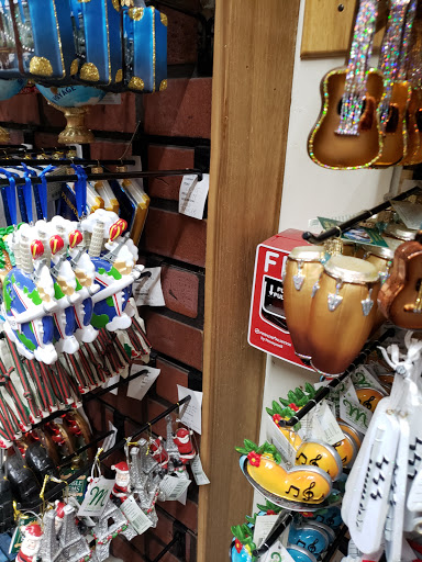 Gift Shop «Winterwood Gift Shop Inc», reviews and photos, 526 Washington St, Cape May, NJ 08204, USA