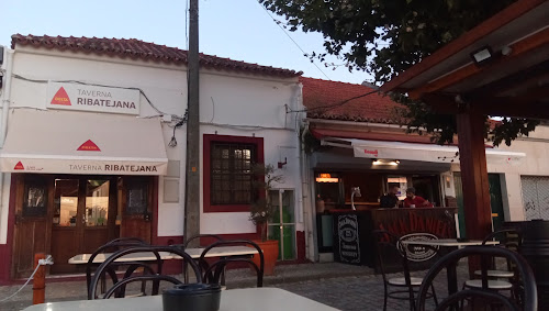 Restaurante Taverna Ribatejana em Samora Correia