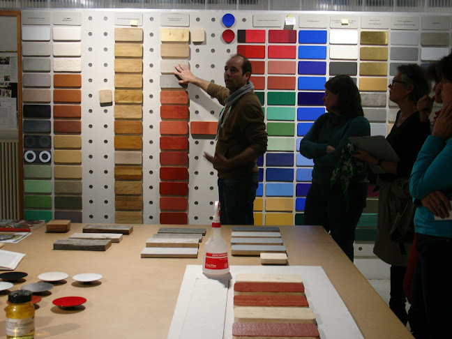 Haus der Farbe – Fachschule für Gestaltung in Handwerk und Architektur - Farbenfachgeschäft