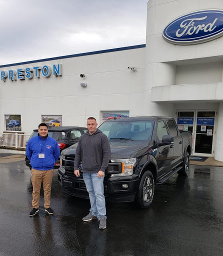 Ford Dealer «Preston Ford», reviews and photos, 13580 W Center St, Burton, OH 44021, USA