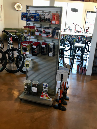 Bicycle Store «The Hub Cyclery», reviews and photos, 7880 Old Redwood Hwy, Cotati, CA 94931, USA