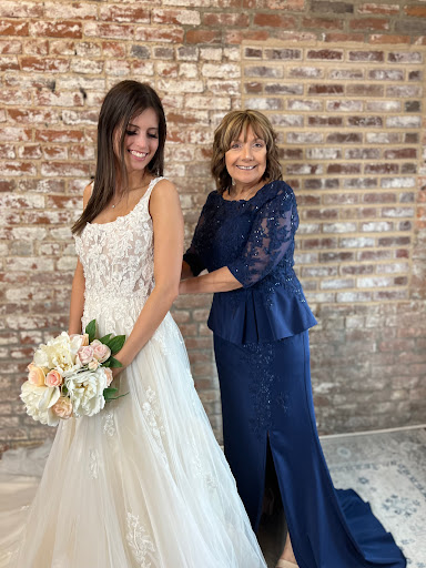 Bridal Shop «Normans Bridal», reviews and photos, 317 South Ave, Springfield, MO 65806, USA