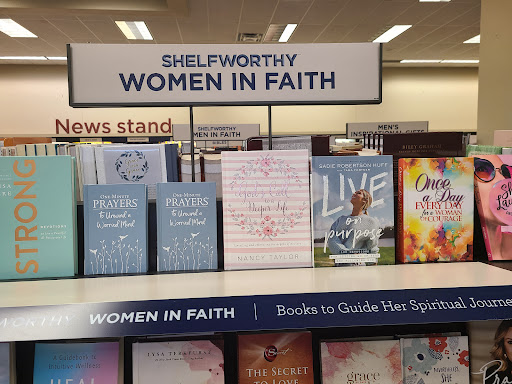 Book Store «Books-A-Million», reviews and photos, 1100 N Wesleyan Blvd, Rocky Mount, NC 27804, USA