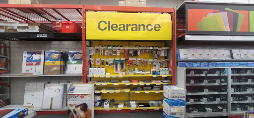 Office Supply Store «Staples», reviews and photos, 209-34 Northern Blvd, Bayside, NY 11361, USA