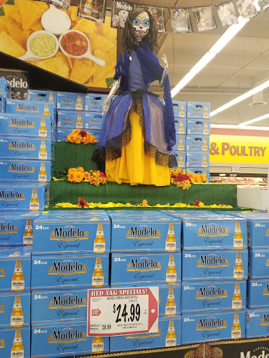 Grocery Store «Superior Grocers», reviews and photos, 3831 Martin Luther King Jr Blvd, Lynwood, CA 90262, USA