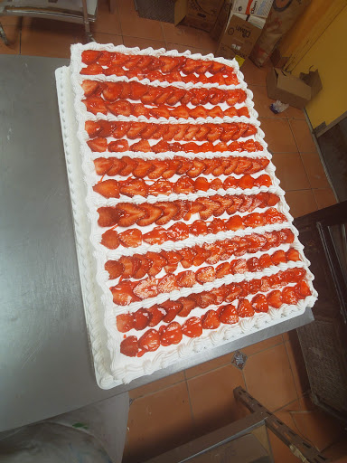 Grocery Store «Juarez Baking», reviews and photos, 1068 N Waco Ave, Wichita, KS 67203, USA