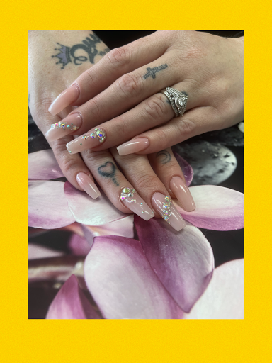 Nail Salon «Lisa Nail Salon», reviews and photos, 3 George Washington Plaza #3, Gaylordsville, CT 06755, USA