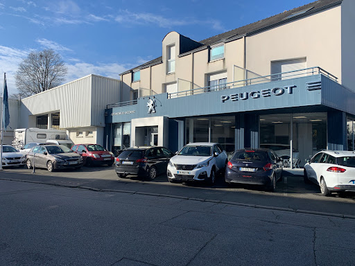 Photo 2 - PEUGEOT - GARAGE ECOMARD - LA CHAPELLE HEULIN