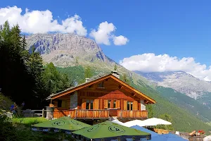 Tartaglione Refuge Lodge image