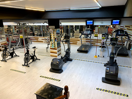 Saya Sport Club en Valencia de Don Juan, León