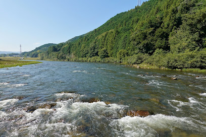 名張川