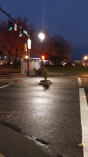 Park «Mill Ends Park», reviews and photos, 56 SW Taylor St, Portland, OR 97204, USA