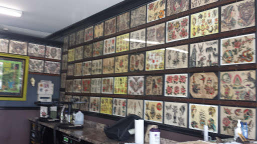 Tattoo Shop «Desert Rose Tattoo Parlor», reviews and photos, 73520 CA-111 B, Palm Desert, CA 92260, USA