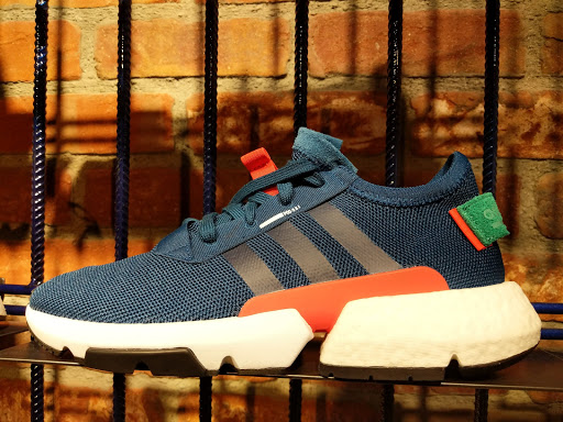 Shopping Mall «Abbot Kinney BLVD Shopping», reviews and photos, Navarre Ct, Venice, CA 90291, USA