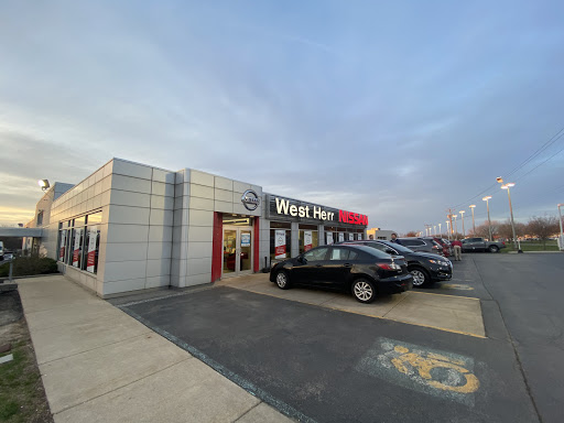 Nissan Dealer «West Herr Nissan of Orchard Park», reviews and photos, 3580 Southwestern Blvd, Orchard Park, NY 14127, USA