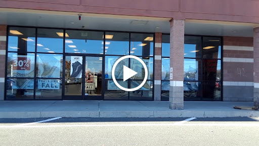 Shoe Store «Famous Footwear», reviews and photos, 31 Furlong Dr, Revere, MA 02151, USA