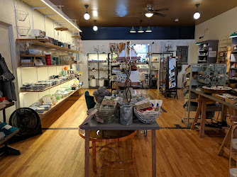 The Independent Mercantile Co.