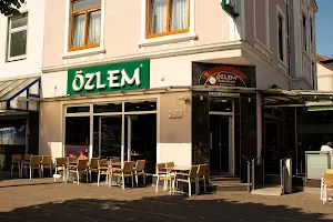 Özlem Restaurant image