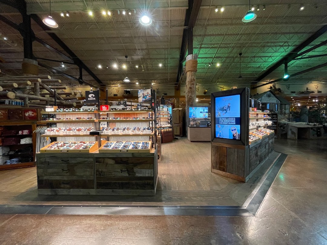 Sunglass Outfitters by Sunglass Hut