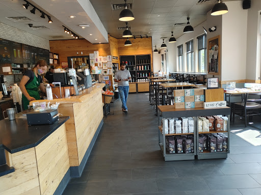 Coffee Shop «Starbucks», reviews and photos, 120 Cedar Grove Ln, Somerset, NJ 08873, USA