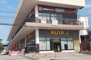 Kuya J Restaurant image