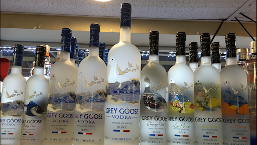 Liquor Store «Cork & Bottle», reviews and photos, 309 A Ave W, Oskaloosa, IA 52577, USA