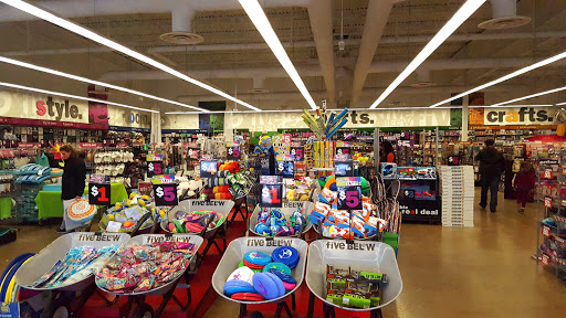 Variety Store «Five Below», reviews and photos, 3632 Concord Pike, Wilmington, DE 19803, USA